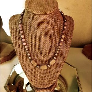 Lalunacopoli rose Quartz necklace